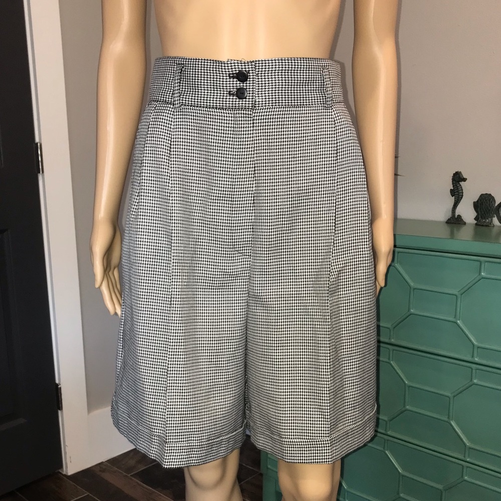 Vintage very high rise long walking shorts 6